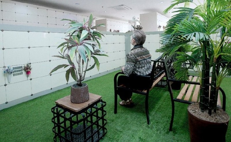 A Quiet Sanctuary: How Aeternitas Creates a Space for Reflection and Peace